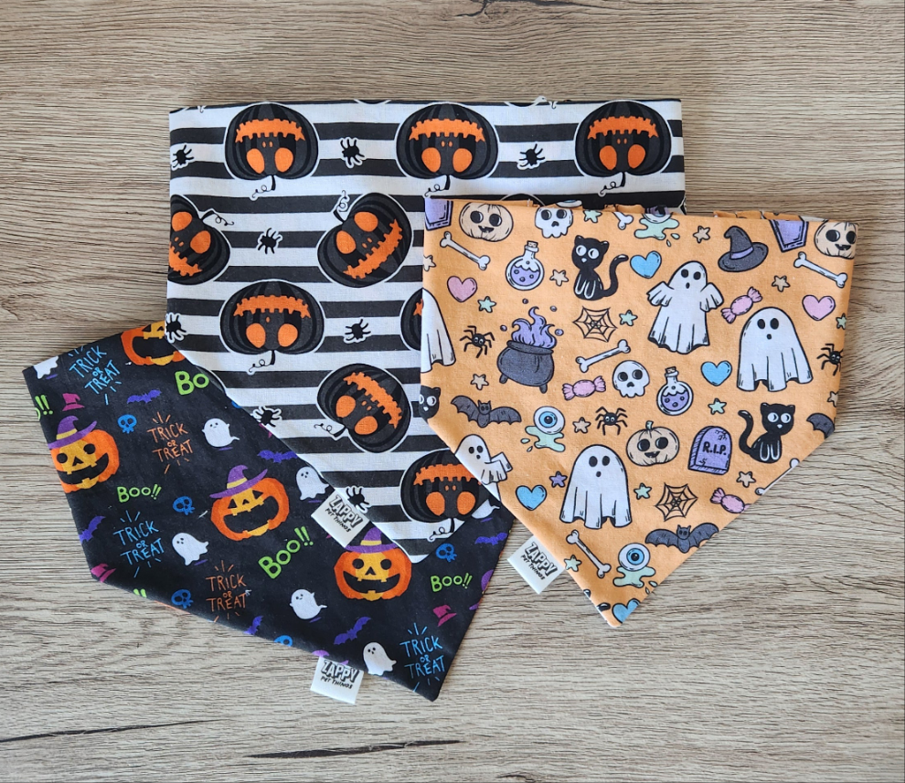 Howl-oween scrunchie bandana