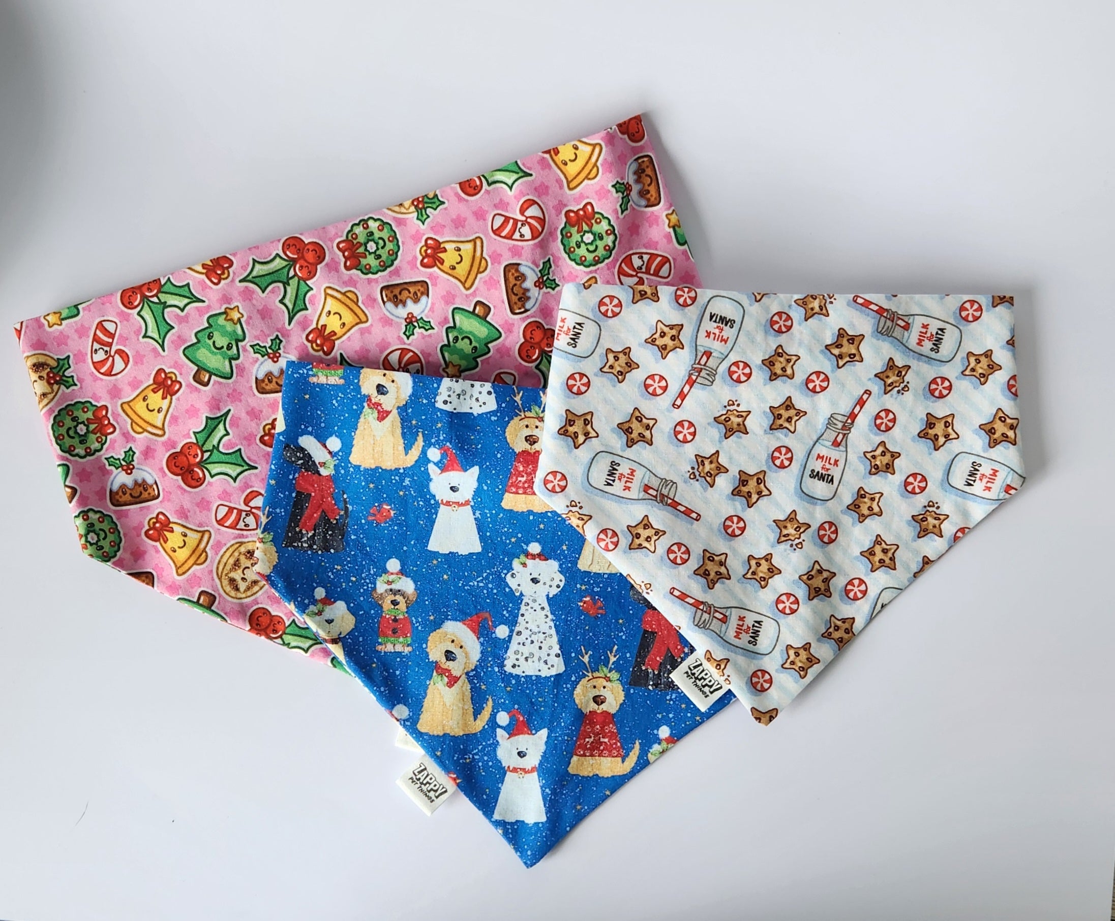 Christmas scrunchie bandana – Zappy Pet Things | Dog Collars & Leashes