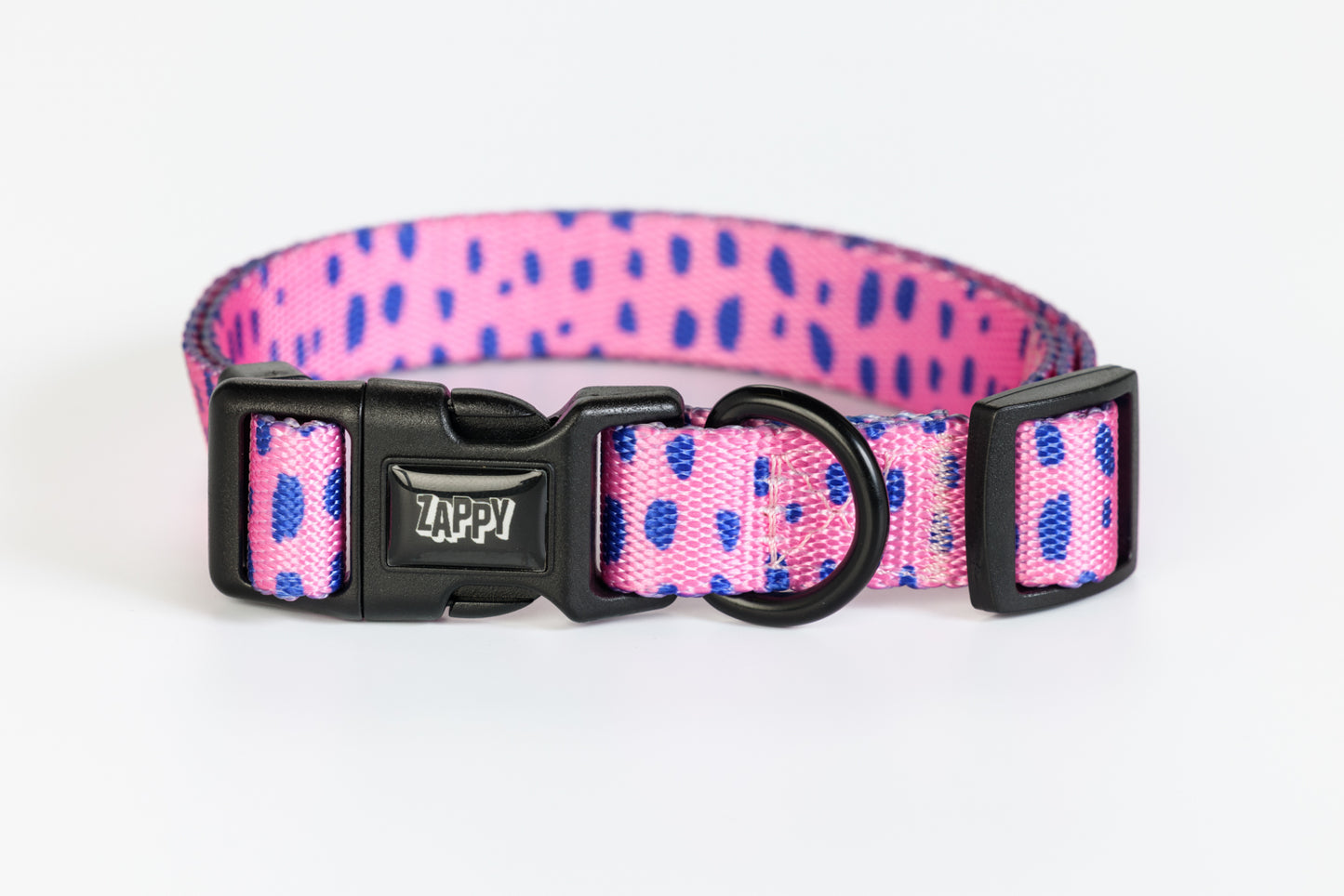 Patterned Collar